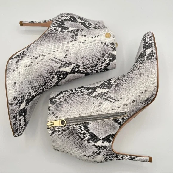 LOUISE ET CIE SID Black White Snake POINTY TOE BOOTS Womens Size 7 - Picture 4 of 12